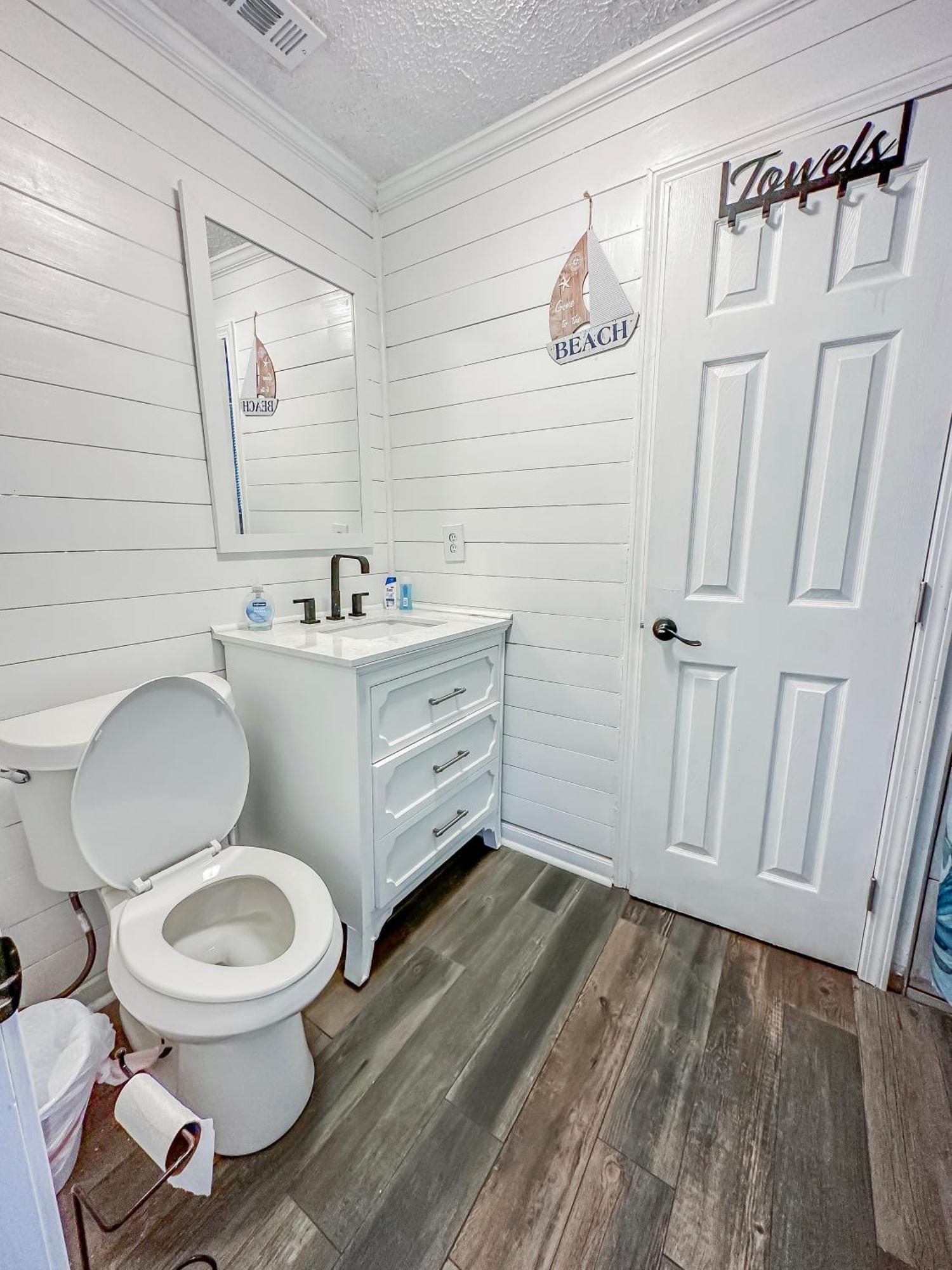 Peaceful Lydia Hide-O-Way - Unwind Near Beach, Breakfast, Spa & Go-Karts! Panama City Beach Dış mekan fotoğraf
